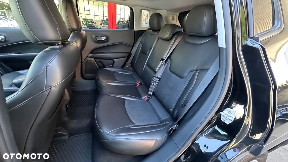 Jeep Compass 2.0 MultiJet Active Drive Limited - 13