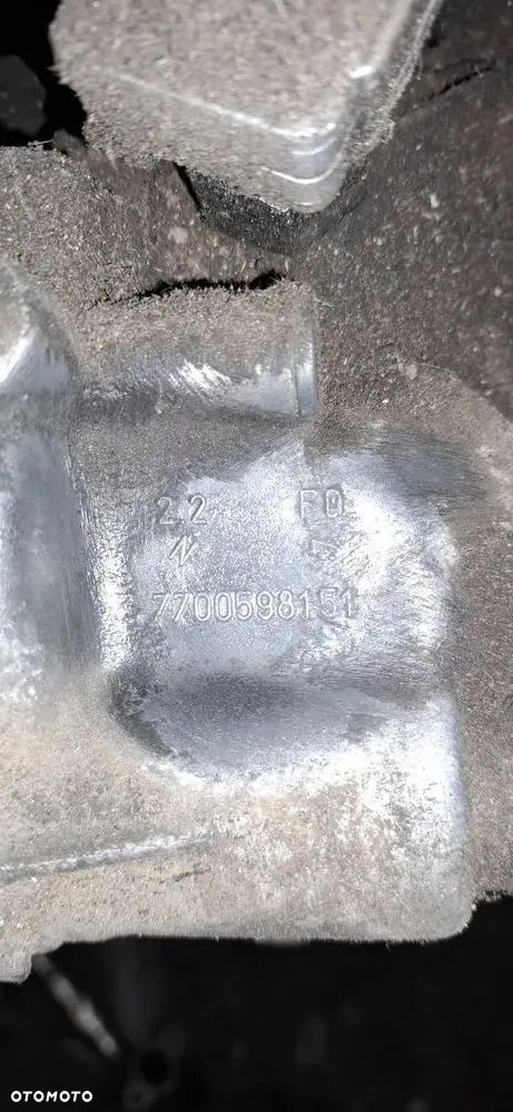 SKRZYNIA BIEGÓW RENAULT MASTER I 80-98 28-35 2.5D 75KM - 4