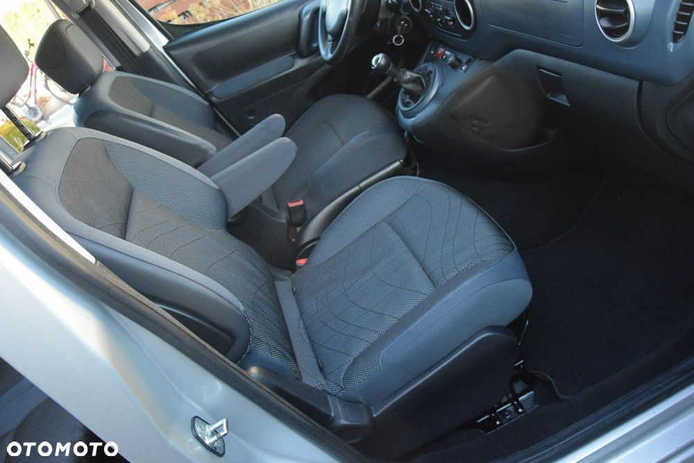 Peugeot Partner - 32