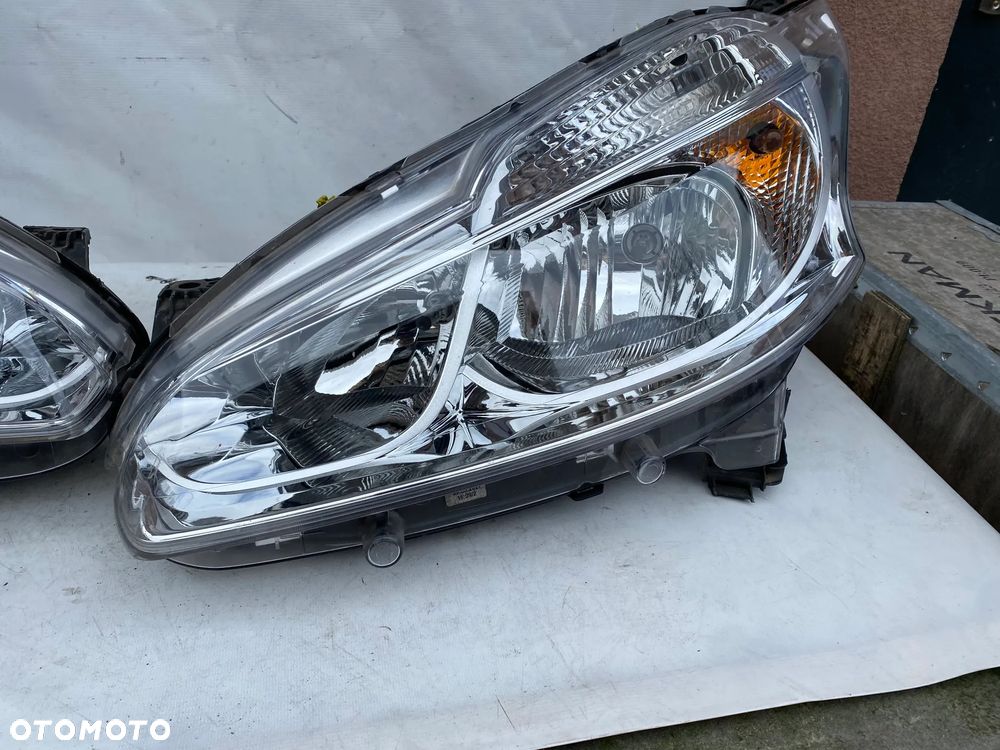 lampy peugeot 208 I komplet eu całe - 3