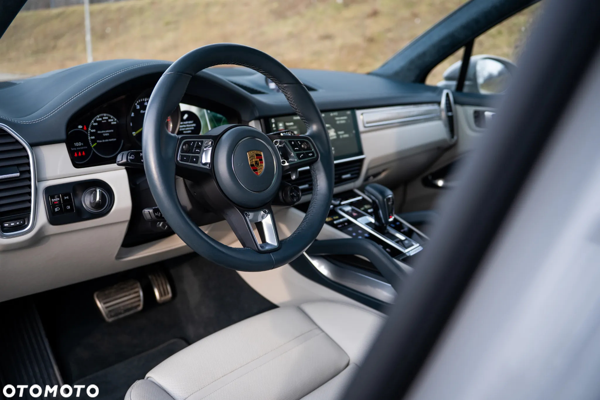 Porsche Cayenne Turbo S E-Hybrid - 12