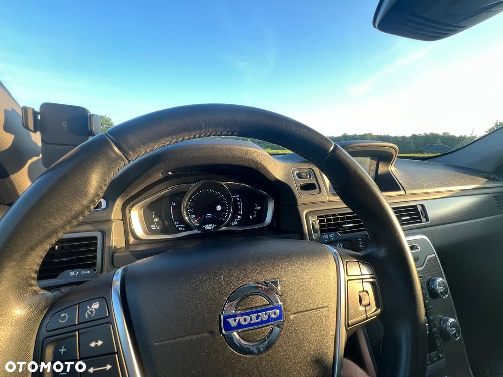 Volvo XC 70 D4 AWD Summum - 10