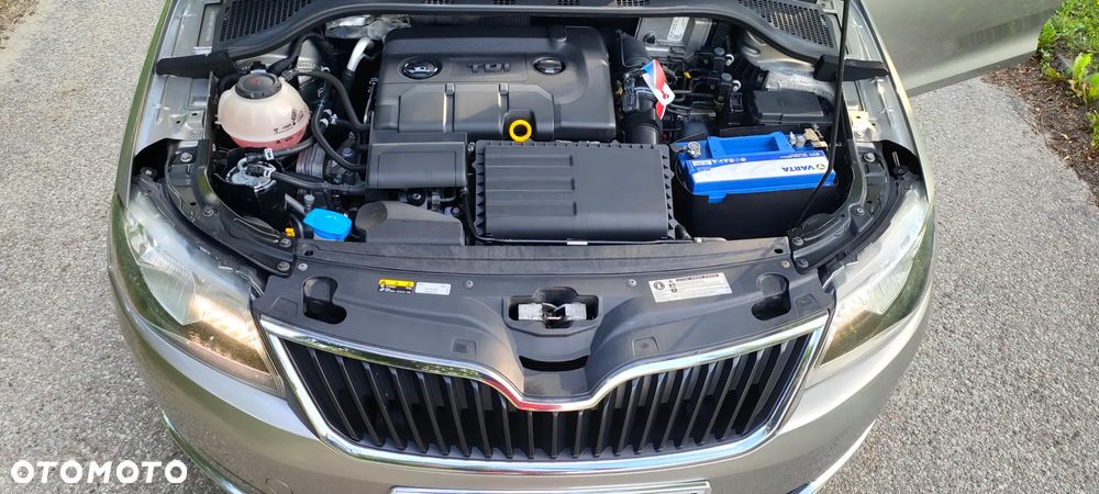 Skoda RAPID 1.4 TDI DSG Style - 16