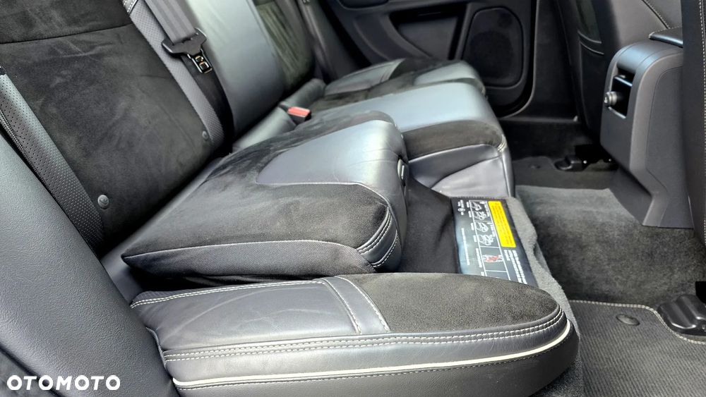 Volvo V60 D4 Geartronic RDesign - 33