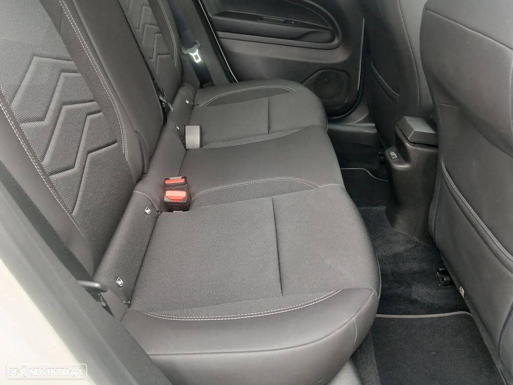 Jeep Avenger 1.2 e-Hybrid Altitude DCT - 22