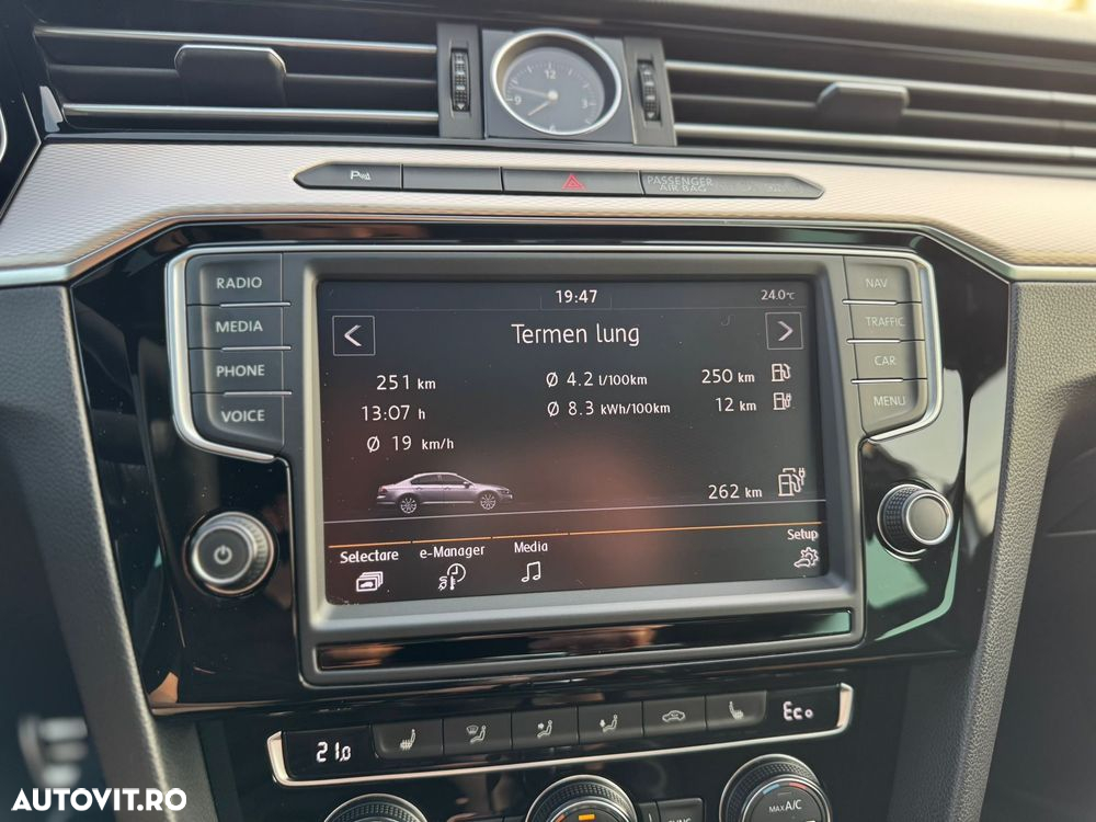 Volkswagen Passat 1.4 TSI Plug-In-Hybrid DSG GTE - 26