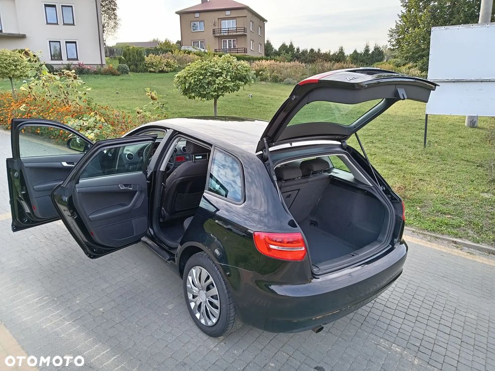 Audi A3 Sportback - 40