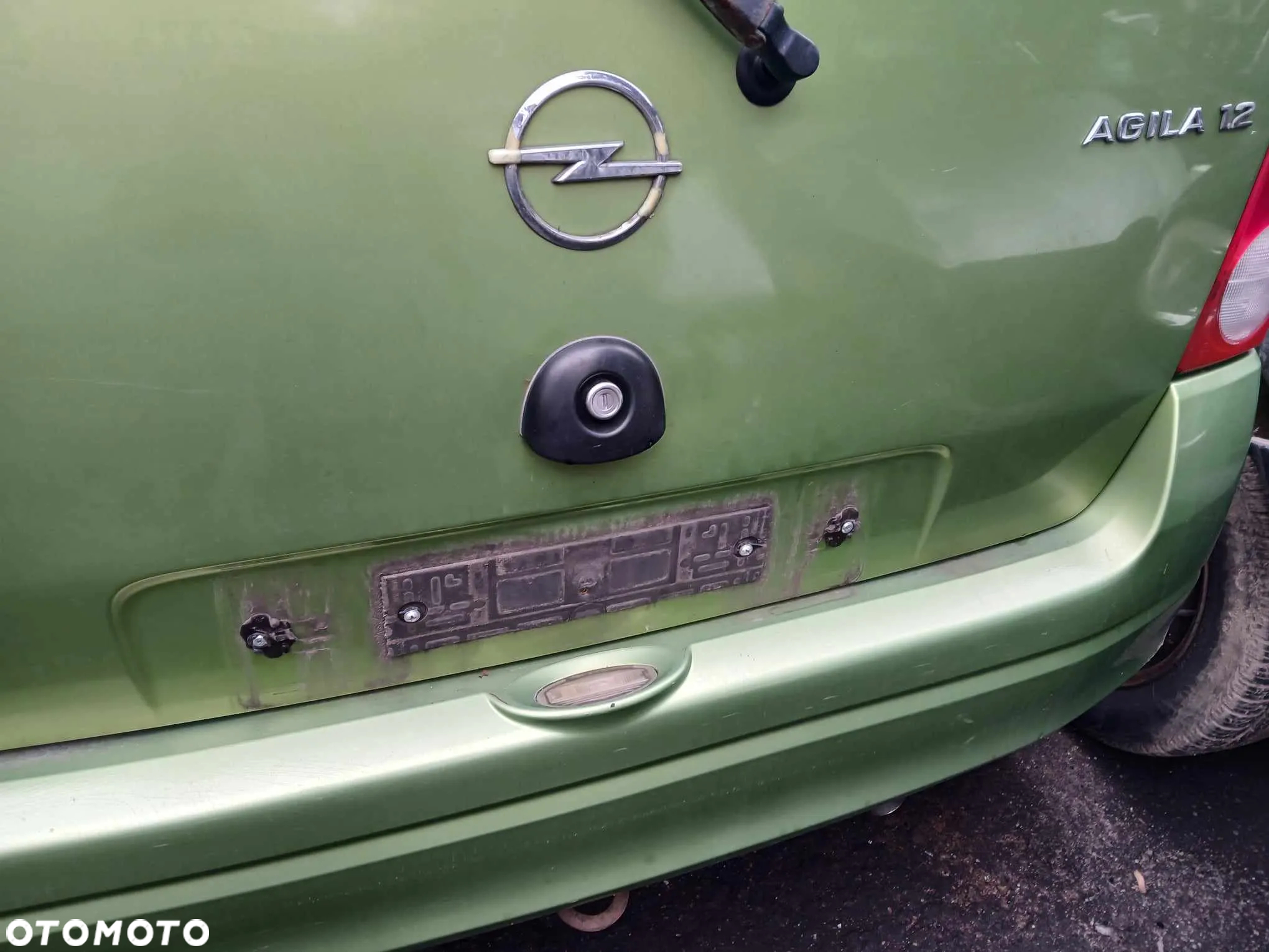 Opel Agila Klapa bagażnika - 2