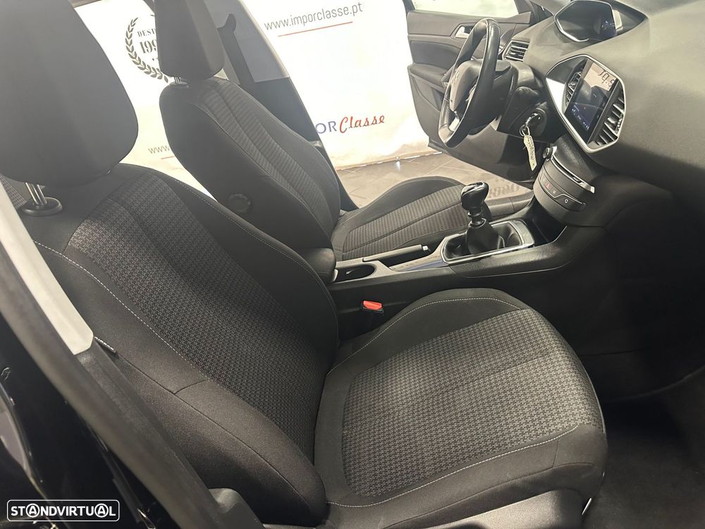 Peugeot 308 SW 1.5 BlueHDi Active - 45