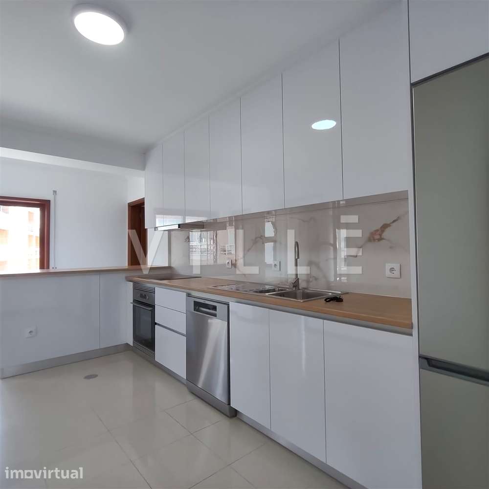 Apartamento T3 Venda em Albergaria-a-Velha e Valmaior,Albergaria-a-Vel - Grande imagem: 2/21