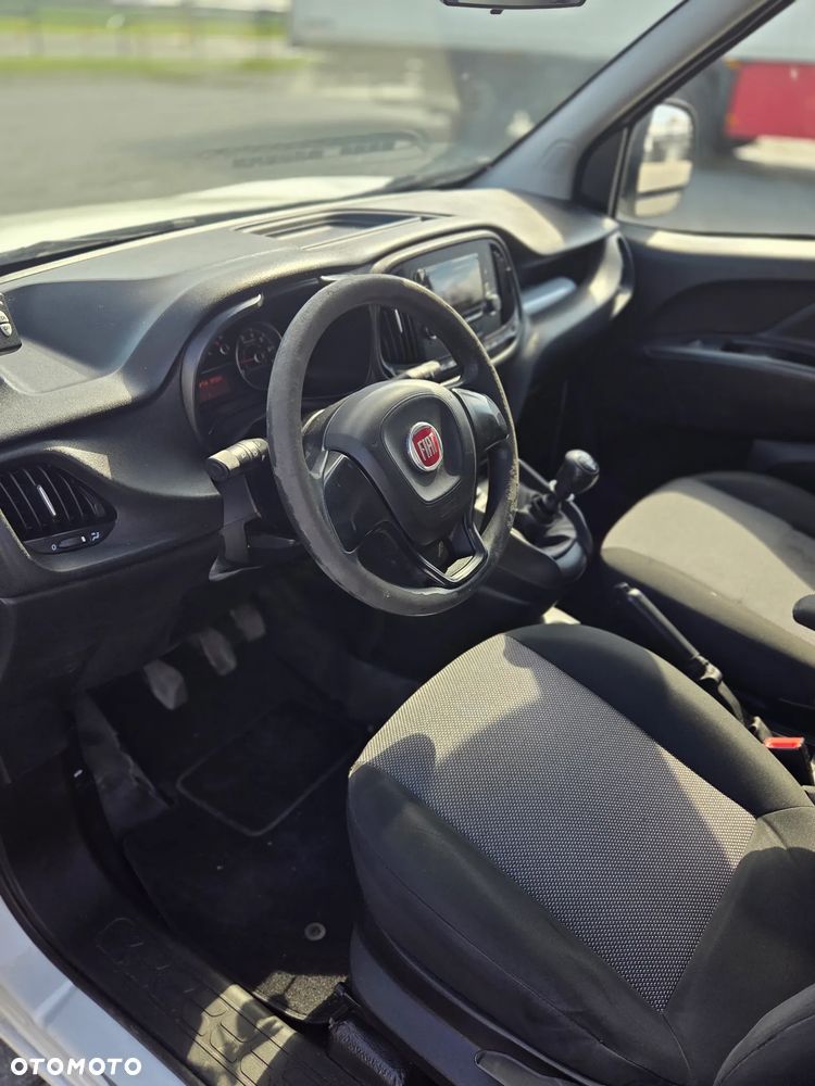 Fiat Doblo - 23