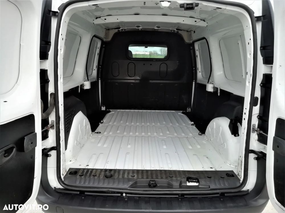 Renault Kangoo BLUE dCi 95 Equilibre - 8