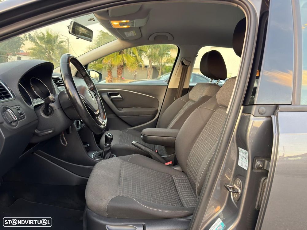 VW Polo 1.0 Trendline - 16