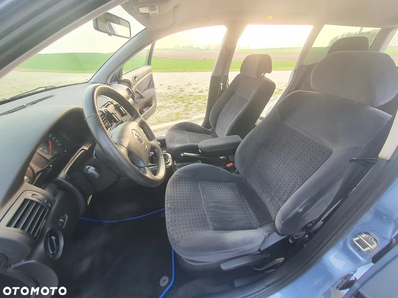 Volkswagen Passat 1.8 Comfortline - 15