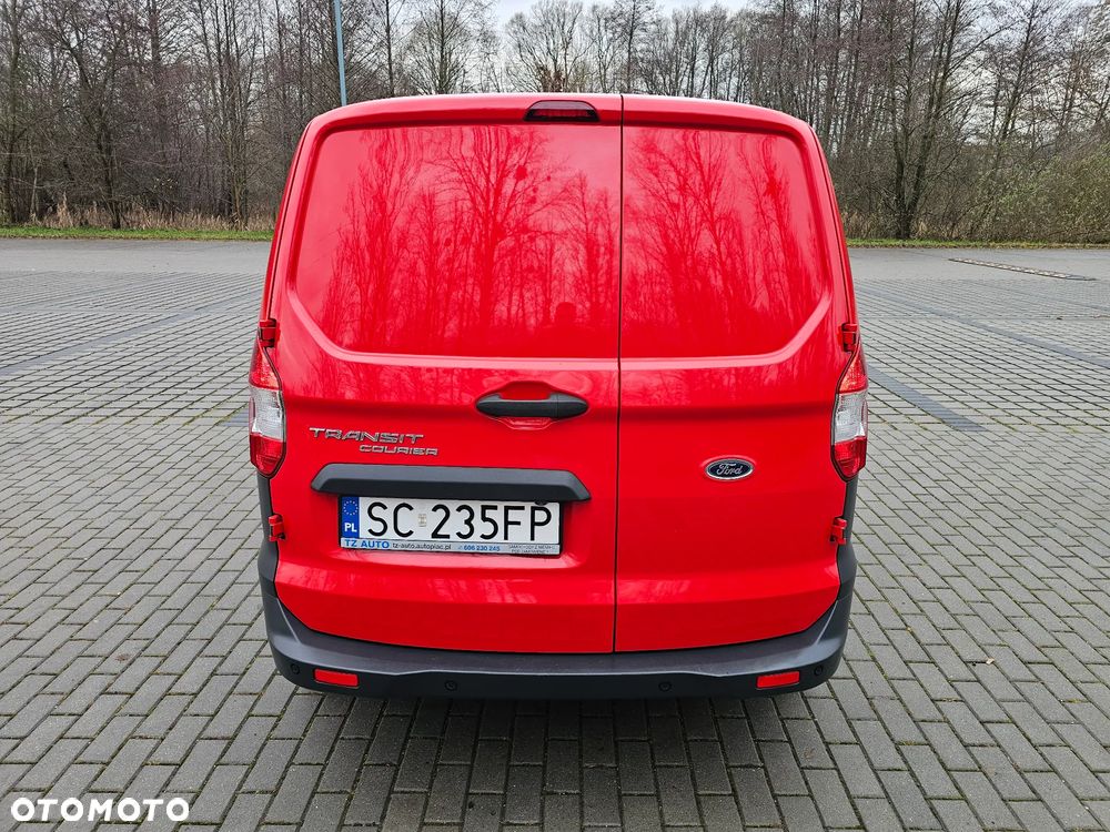 Ford TRANSIT Courier - 8