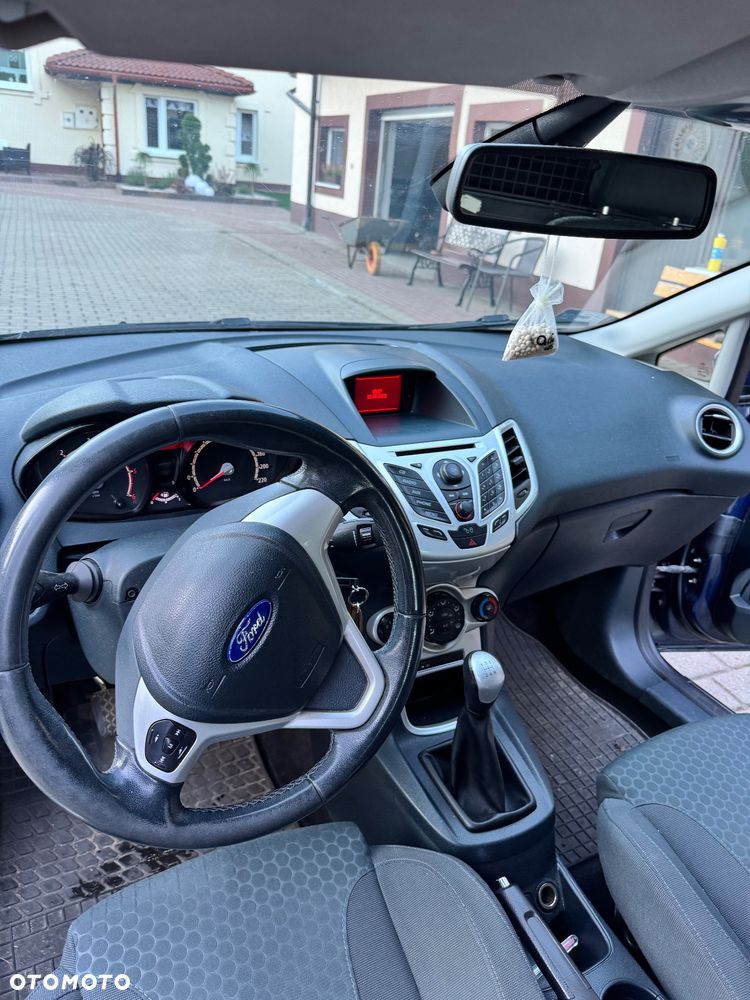 Ford Fiesta - 7