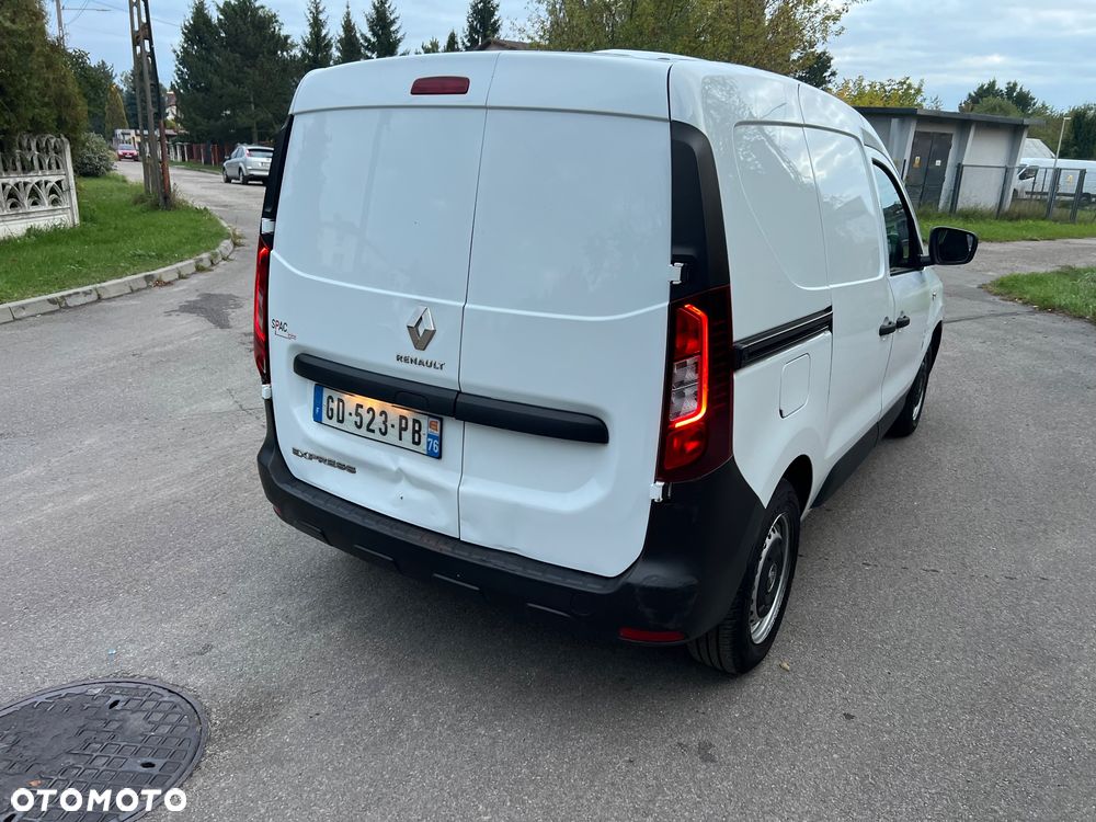 Renault EXPRESS - 5