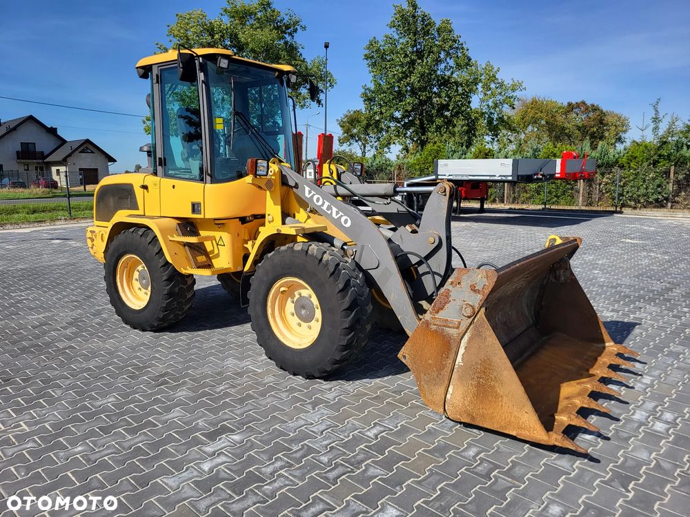 Volvo L30G / z Niemiec / - 1