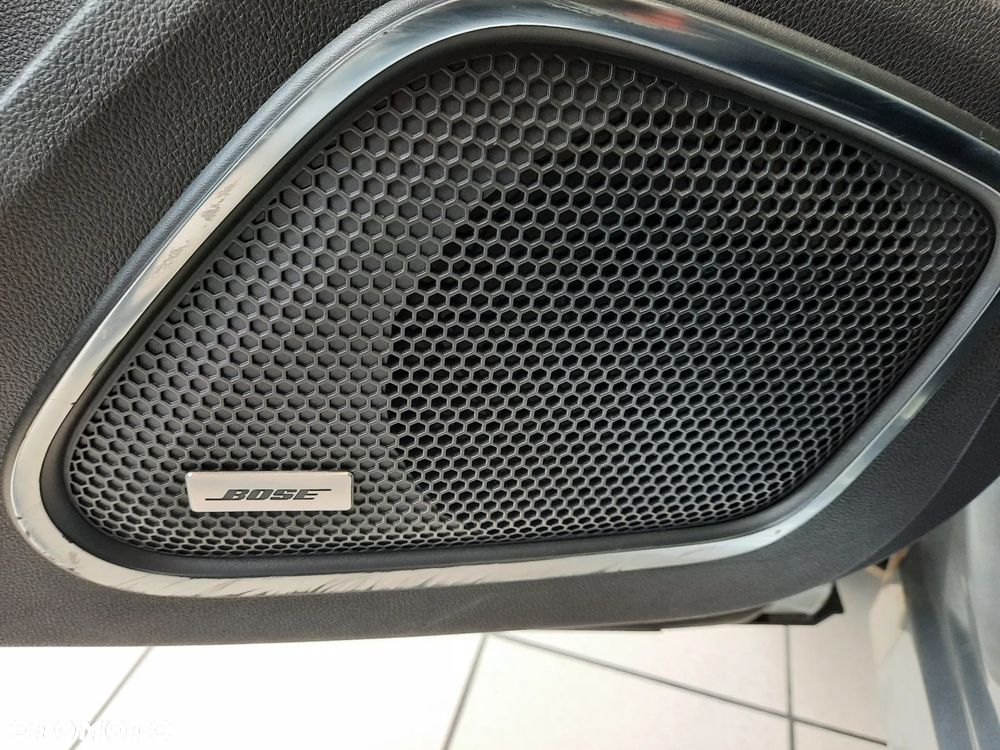 Renault Kadjar TCe 160 GPF BOSE EDITION - 19