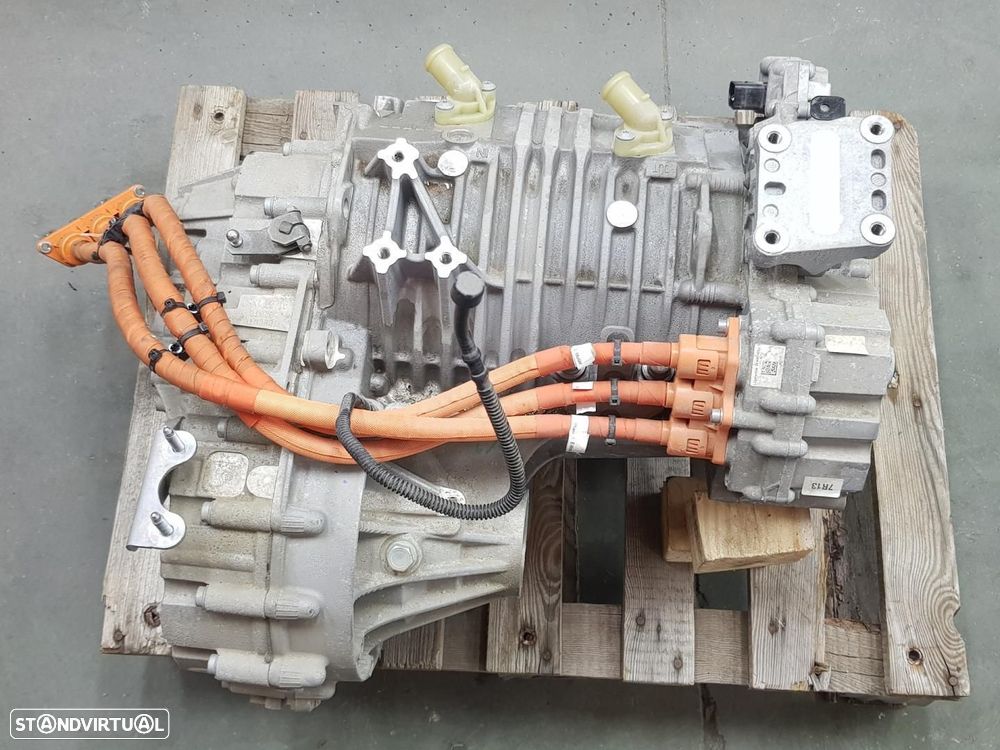 MOTOR COMPLETO VOLKSWAGEN CRAFTER 2.0 TDI / ELÉTRICO REF. UGX - 1