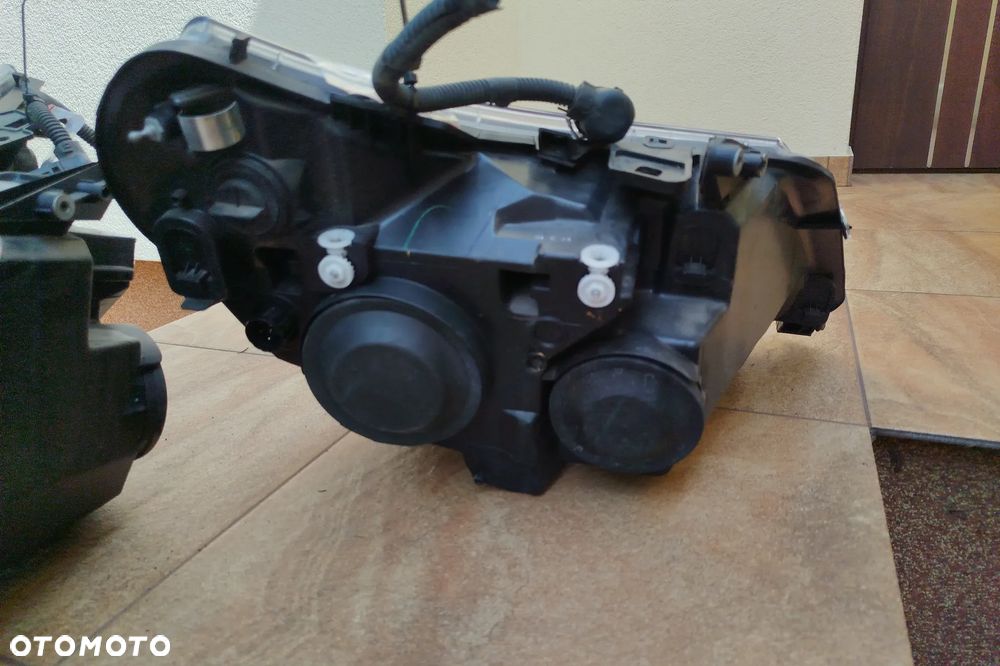 lampa przód prawa + lewa (prawie Nowe) komplet "A" 7PIN + wtyczki do Fiat Ducato III boxer jumper II 06-14r - 4