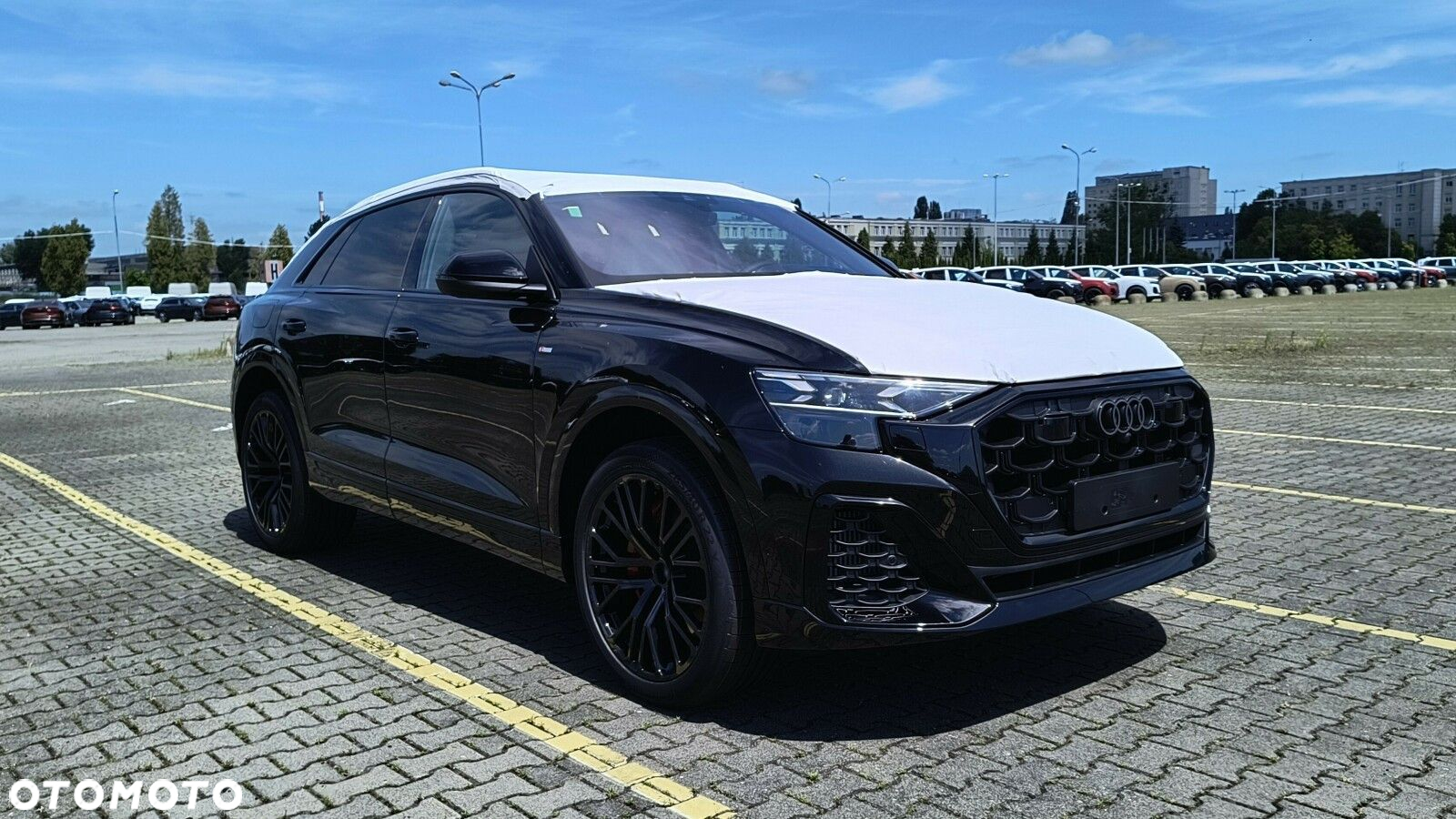 Audi Q8 - 2