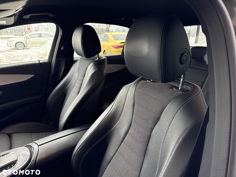 Mercedes-Benz Klasa E - 12