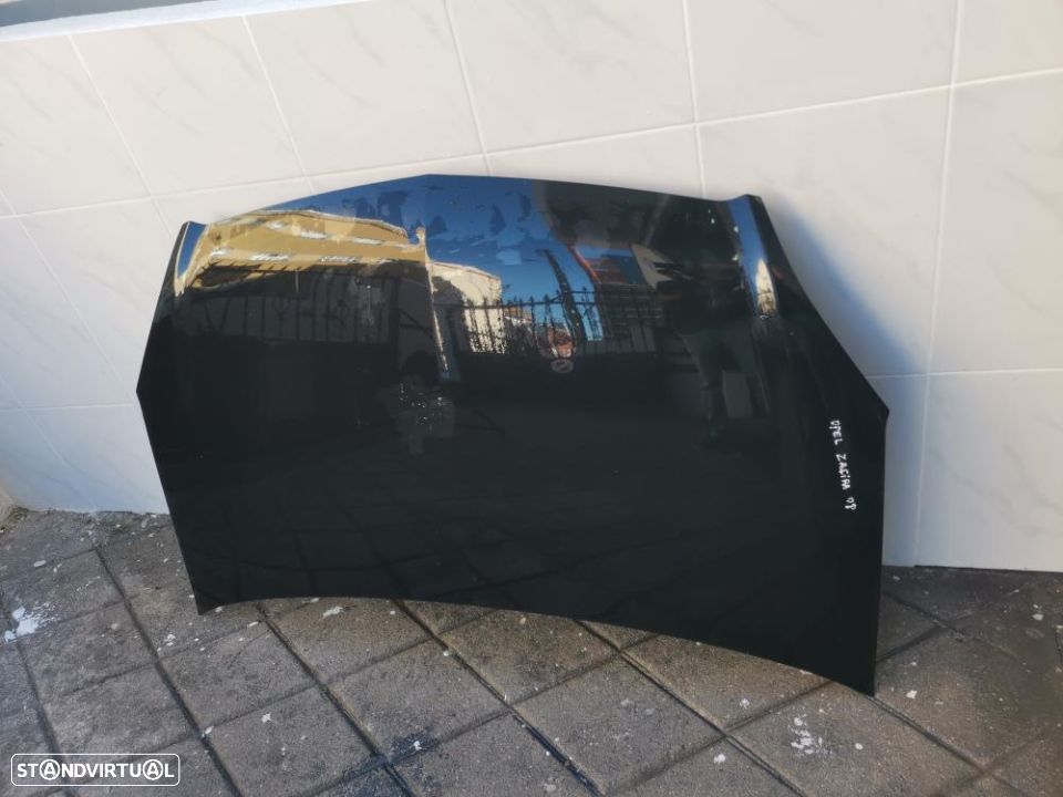 capot opel zafira B 2008 - 1
