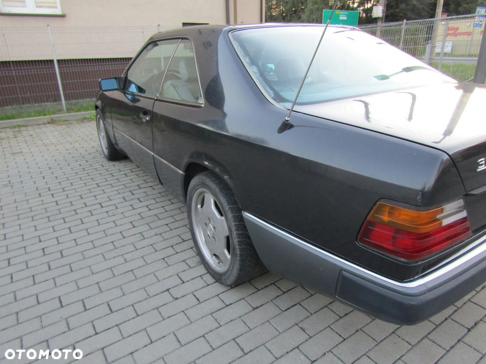 Mercedes-Benz W124 (1984-1993) - 4