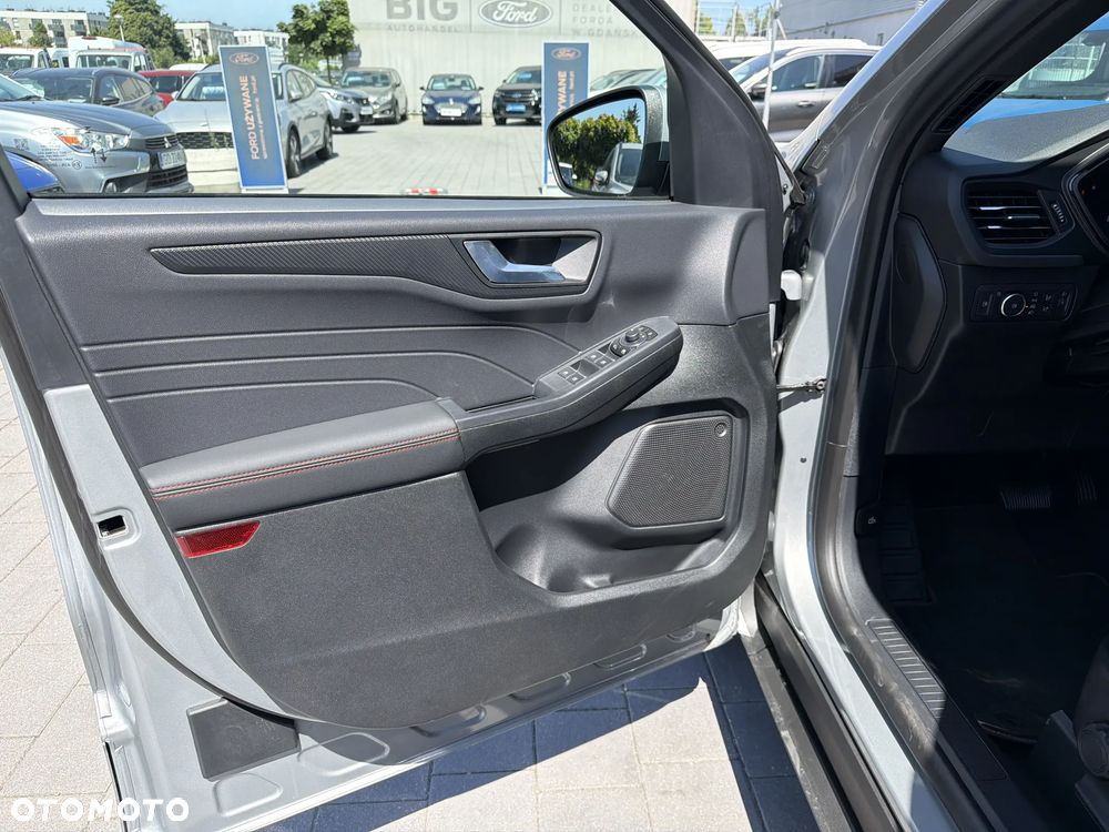 Ford Kuga 2.5 Duratec PHEV ST-LINE - 10