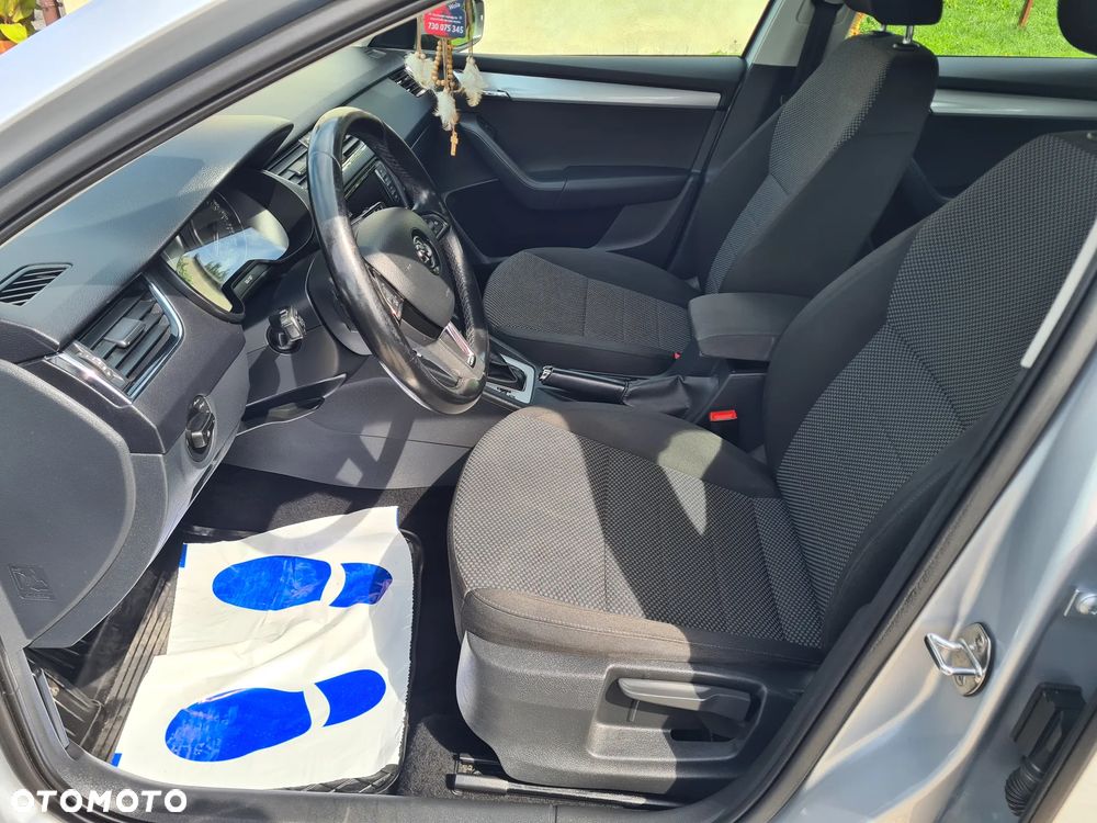 Skoda Octavia 2.0 TDI Ambition DSG - 13