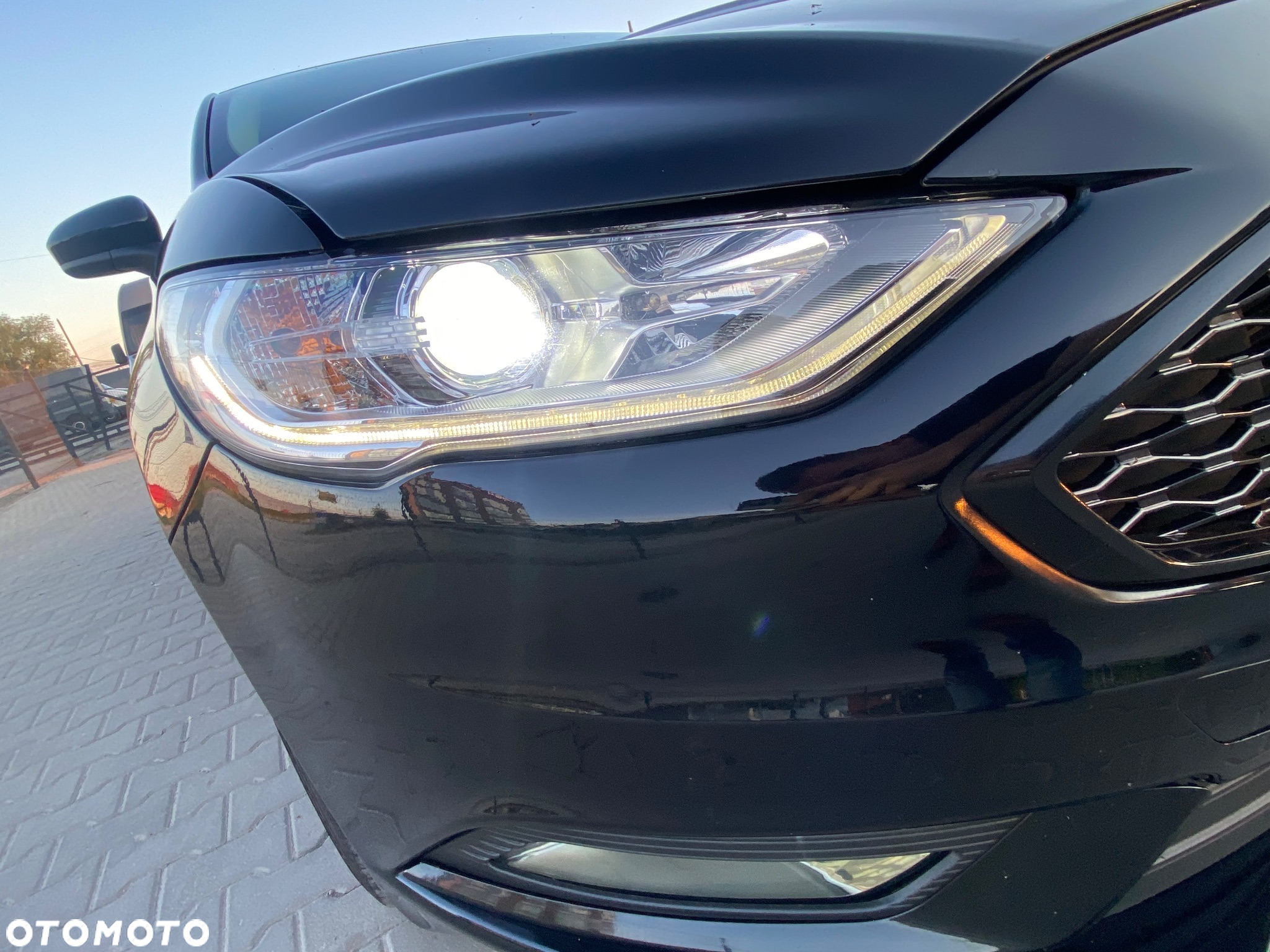 Ford Fusion 2.0 EcoBoost Titanium - 16