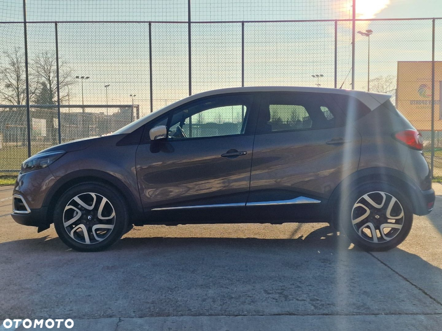 Renault Captur - 3