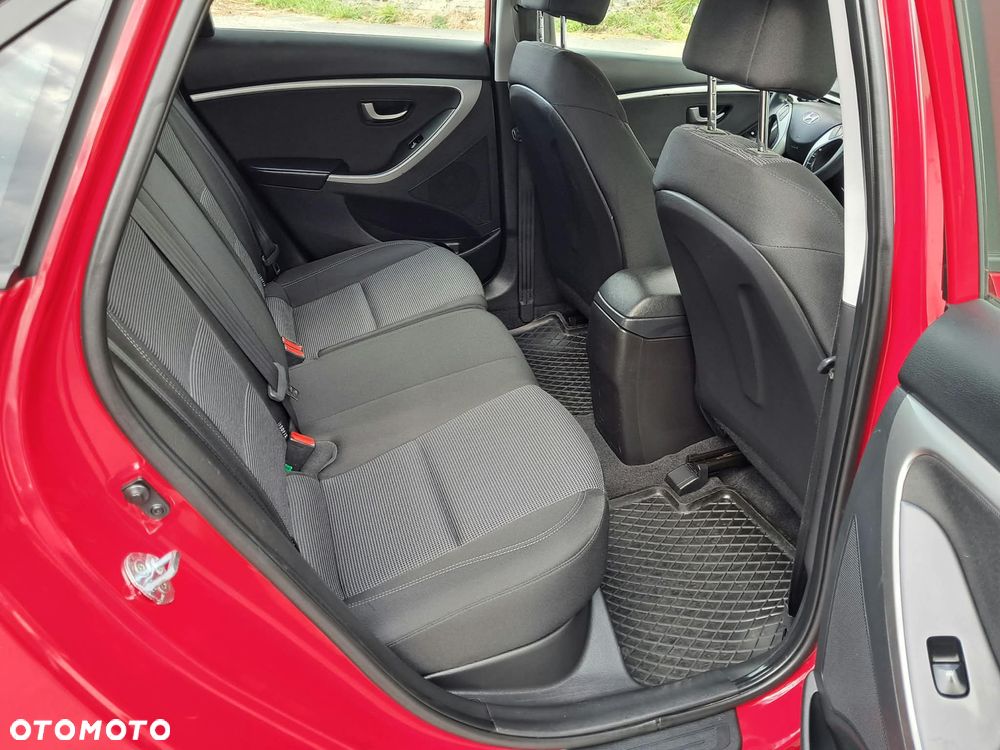 Hyundai i30 1.4 Premium - 14