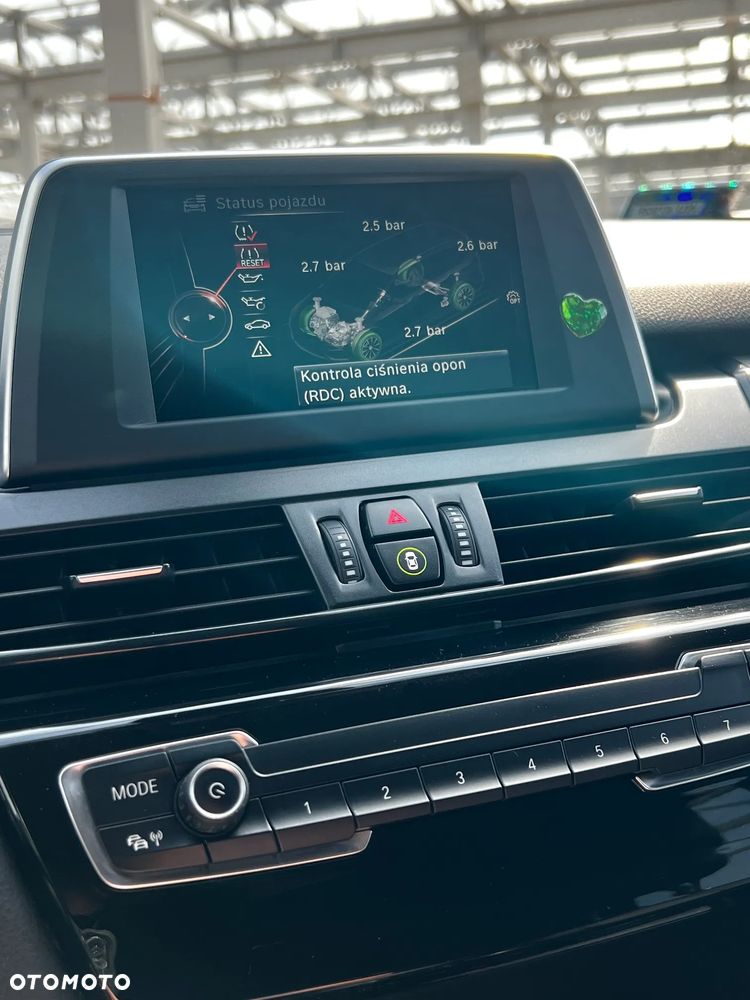 BMW Seria 2 218d Advantage - 38