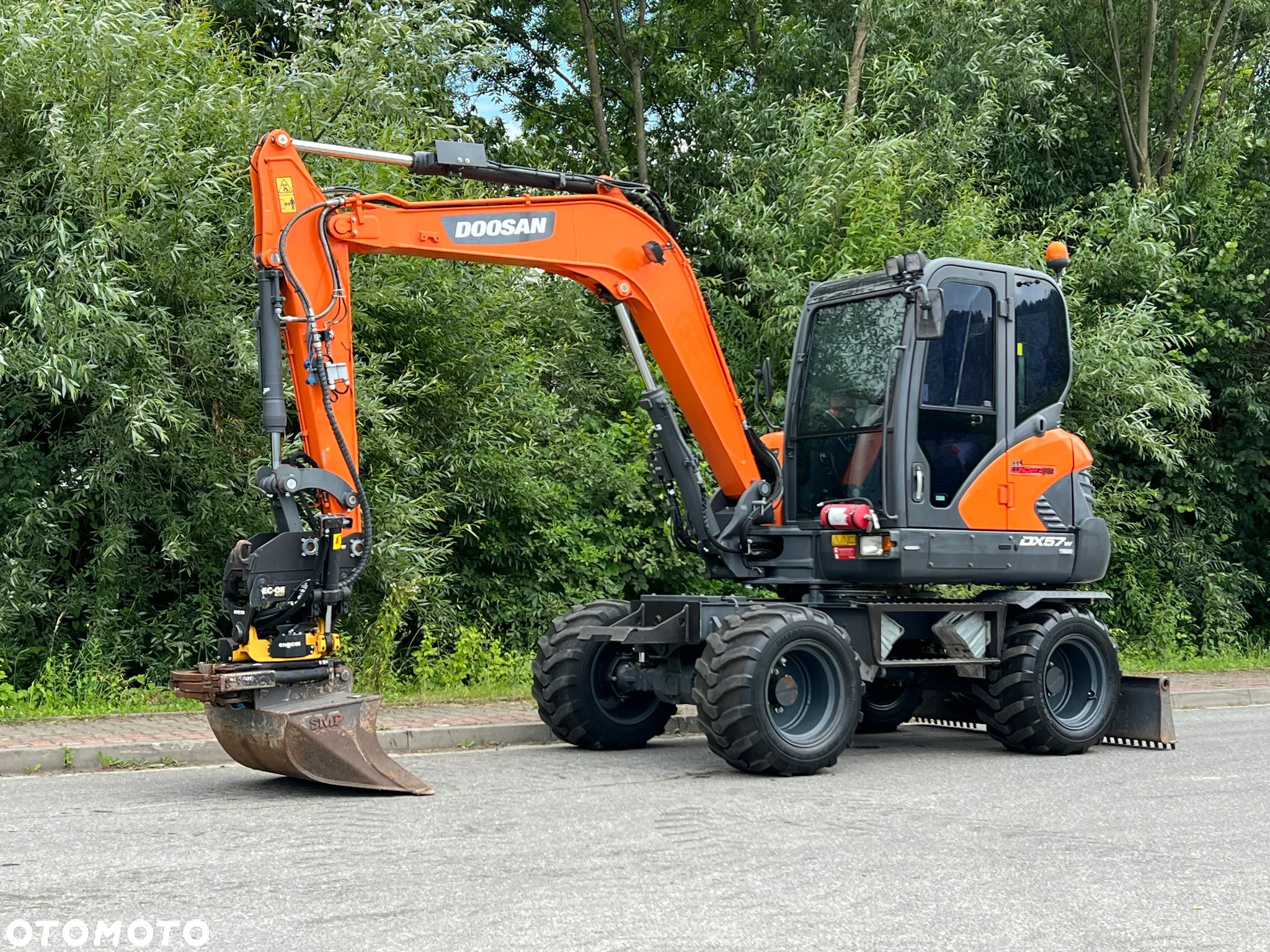 Doosan DOOSAN DX57W *ROTOTILT* 2200 Motogodzin JAK NOWA KOPARKA KOŁOWA STAN PERFEKCYJNY SPROWADZONA - 8