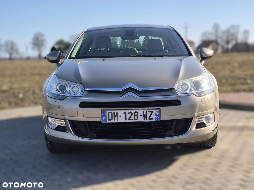 Citroën C5 HDi 140 FAP Exclusive - 8