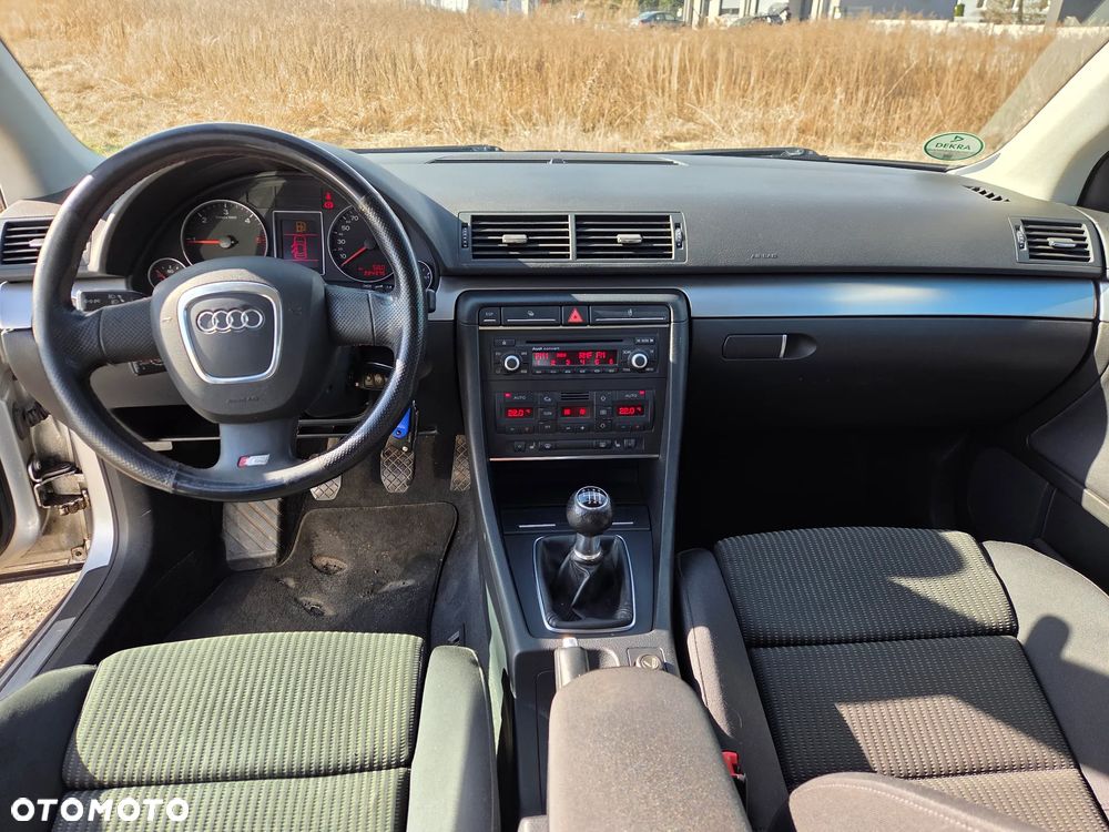 Audi A4 Avant 2.0 TDI DPF - 5