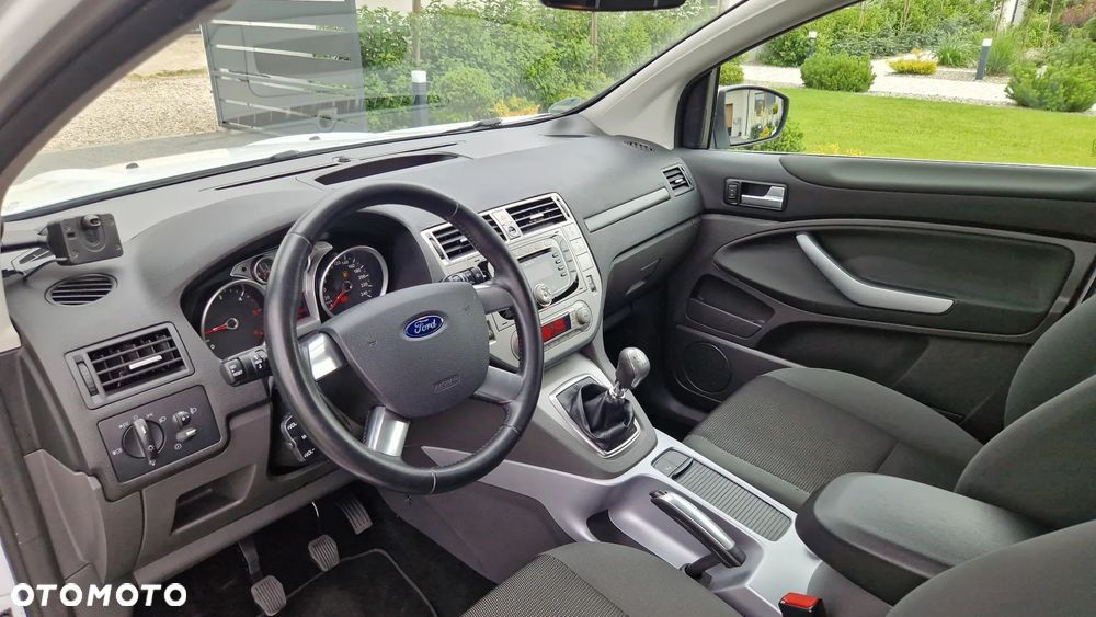 Ford Kuga 2.0 TDCi 2x4 Champions Edition - 18