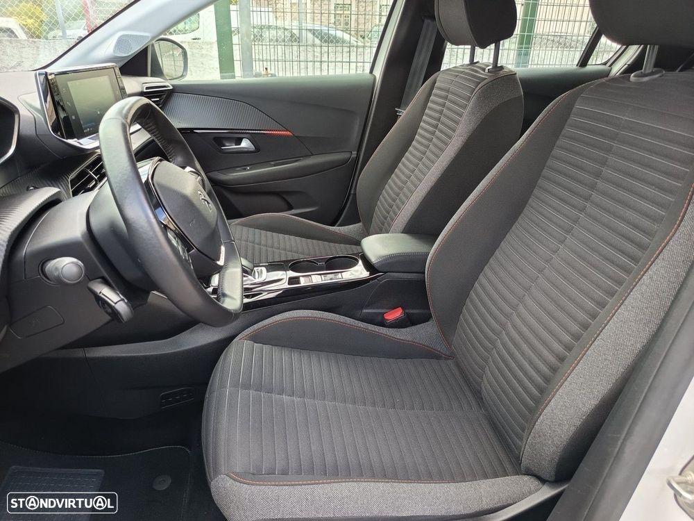 Peugeot e-208 50 kWh Active Pack - 13