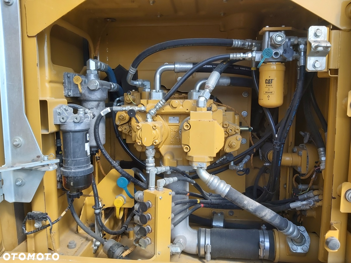Caterpillar 320 EL - 25