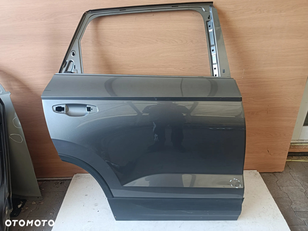 Drzwi prawy tył  Seat Ateca 575833312