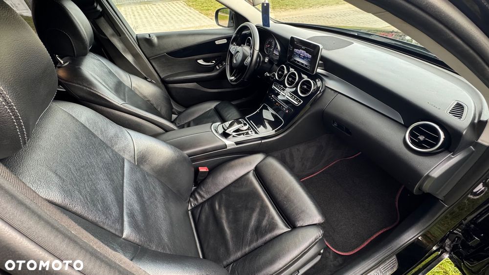 Mercedes-Benz Klasa C 200 d T 7G-TRONIC Avantgarde - 16