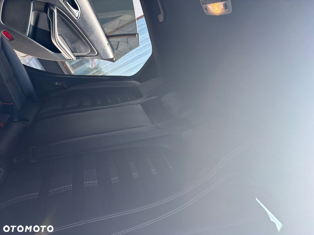 Mercedes-Benz CLA 180 SCORE - 23