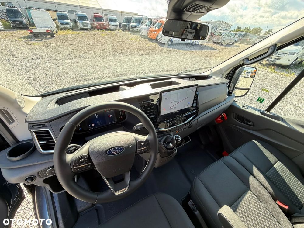Ford Transit - 21
