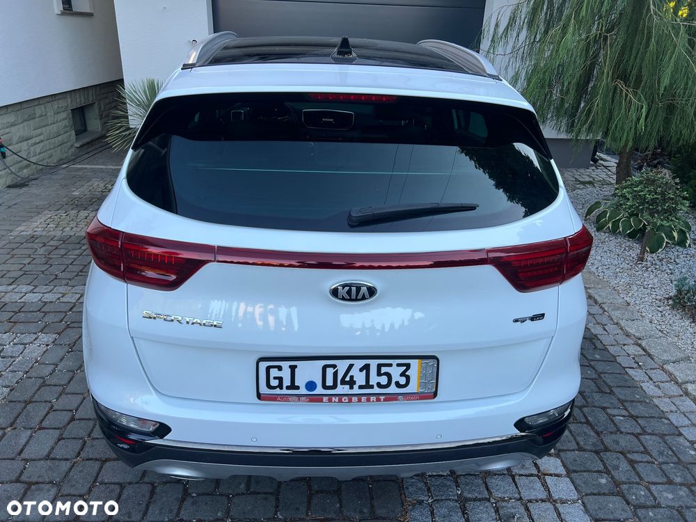 Kia Sportage 2.0 CRDI AWD Eco-Dynamics+ (48V M-H) GT LINE - 9