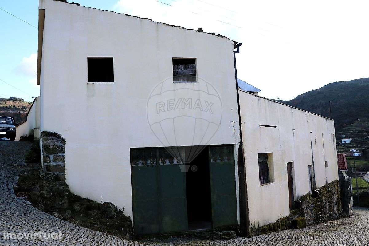 Moradia T4 para venda - Grande imagem: 3/18