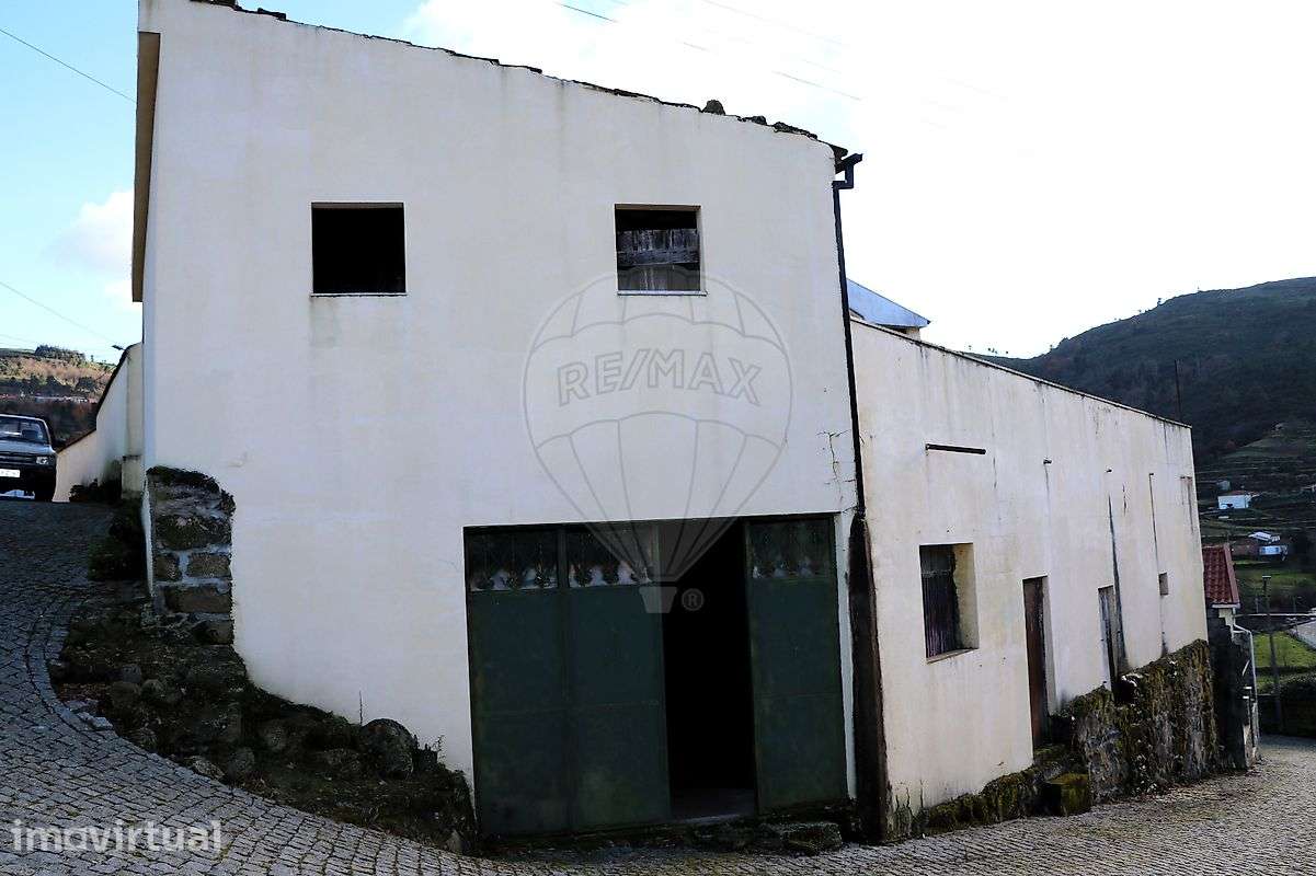 Moradia T4 para venda - Grande imagem: 3/18