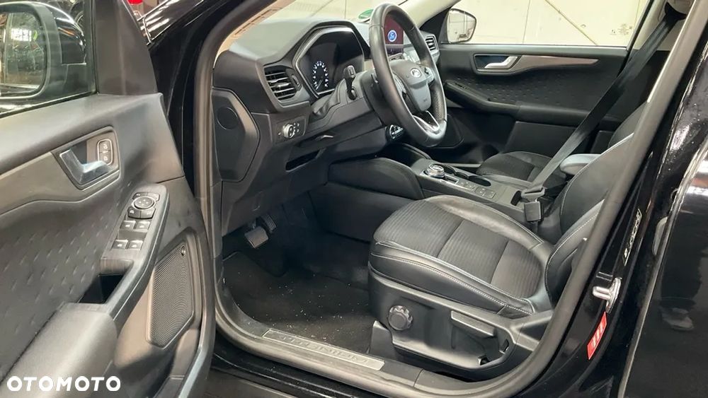 Ford Kuga 2.0 EcoBlue AWD Titanium X - 11