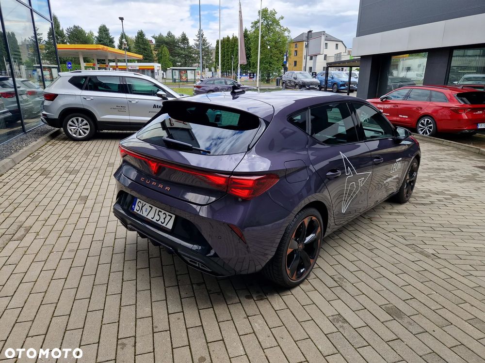 Cupra Leon 1.5 eTSI mHEV DSG - 4